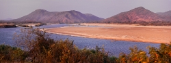 116A_LZmE_0409-14.33 Confluence, Lunsemfwa & Luangwa Rivers